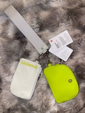 lululemon dual pouch wristlet